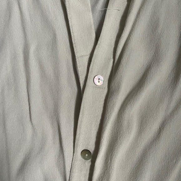 Oak and Fort light thin short sleeve blouse in size S. oversized fit. - Picture 4 of 5